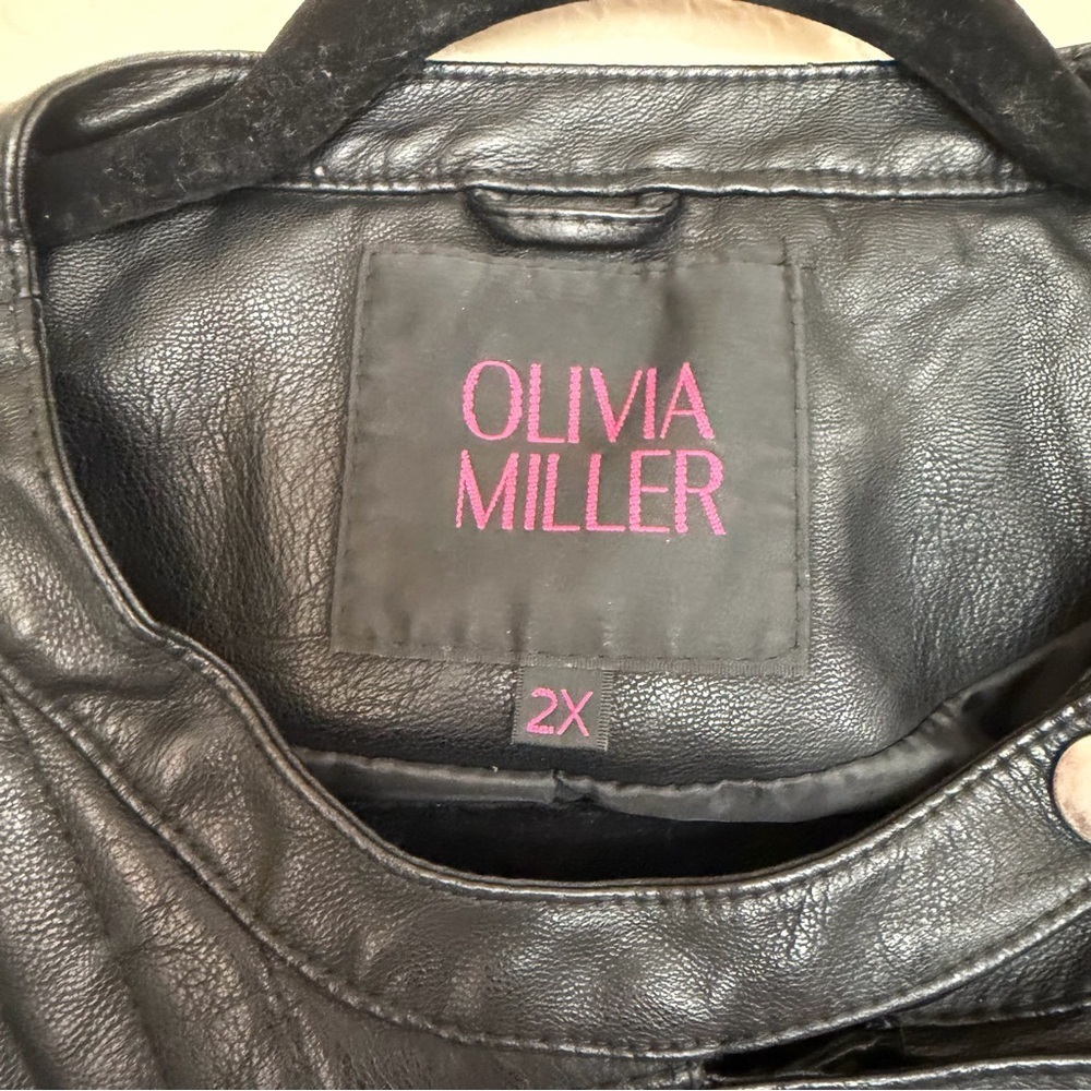 Olivia Miller Black Faux  Leather Moto Jacket - Picture 4 of 7